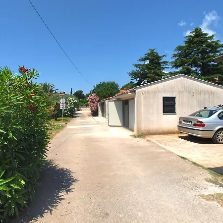 Apartamento Marija 1669 *
